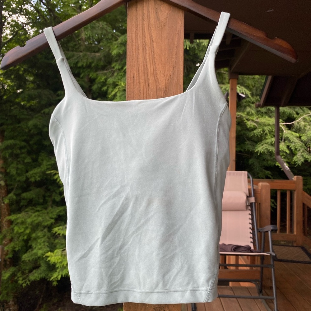 Lululemon Strappy Nulu Shelf Tank Silver Blue 0